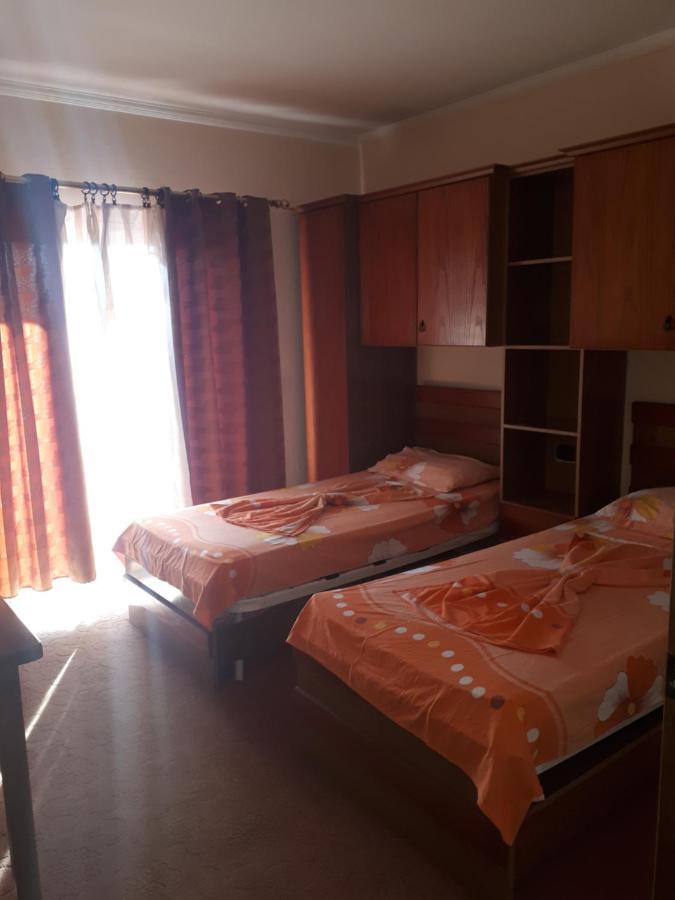 Hotel Meteor Shkodër Extérieur photo