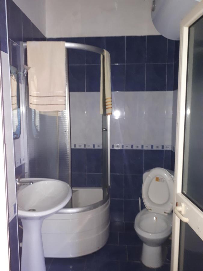 Hotel Meteor Shkodër Extérieur photo