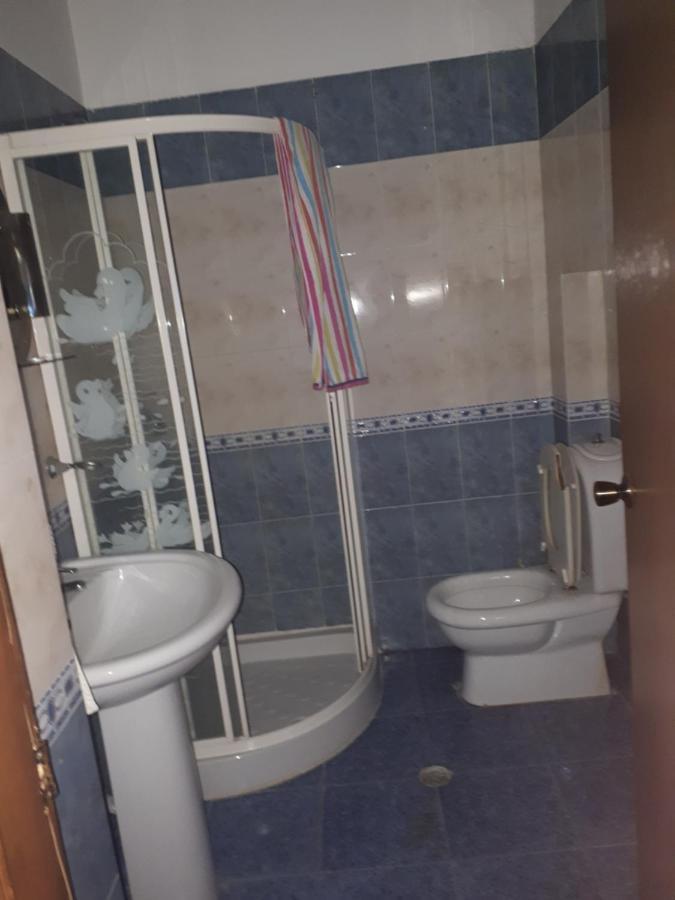Hotel Meteor Shkodër Extérieur photo
